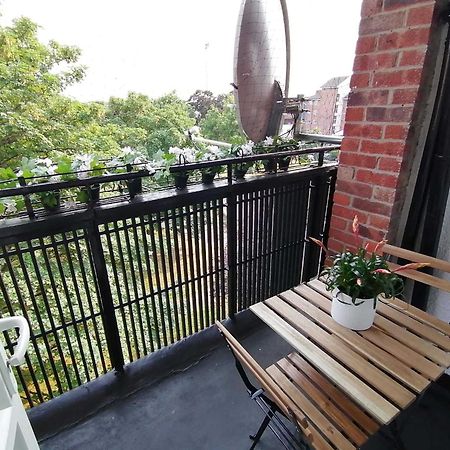 White City Apartment, Your London Stay Exterior foto